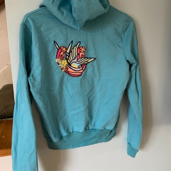 Baby blue hoodie with bird, rockstar embroidery - Picture 2 of 5